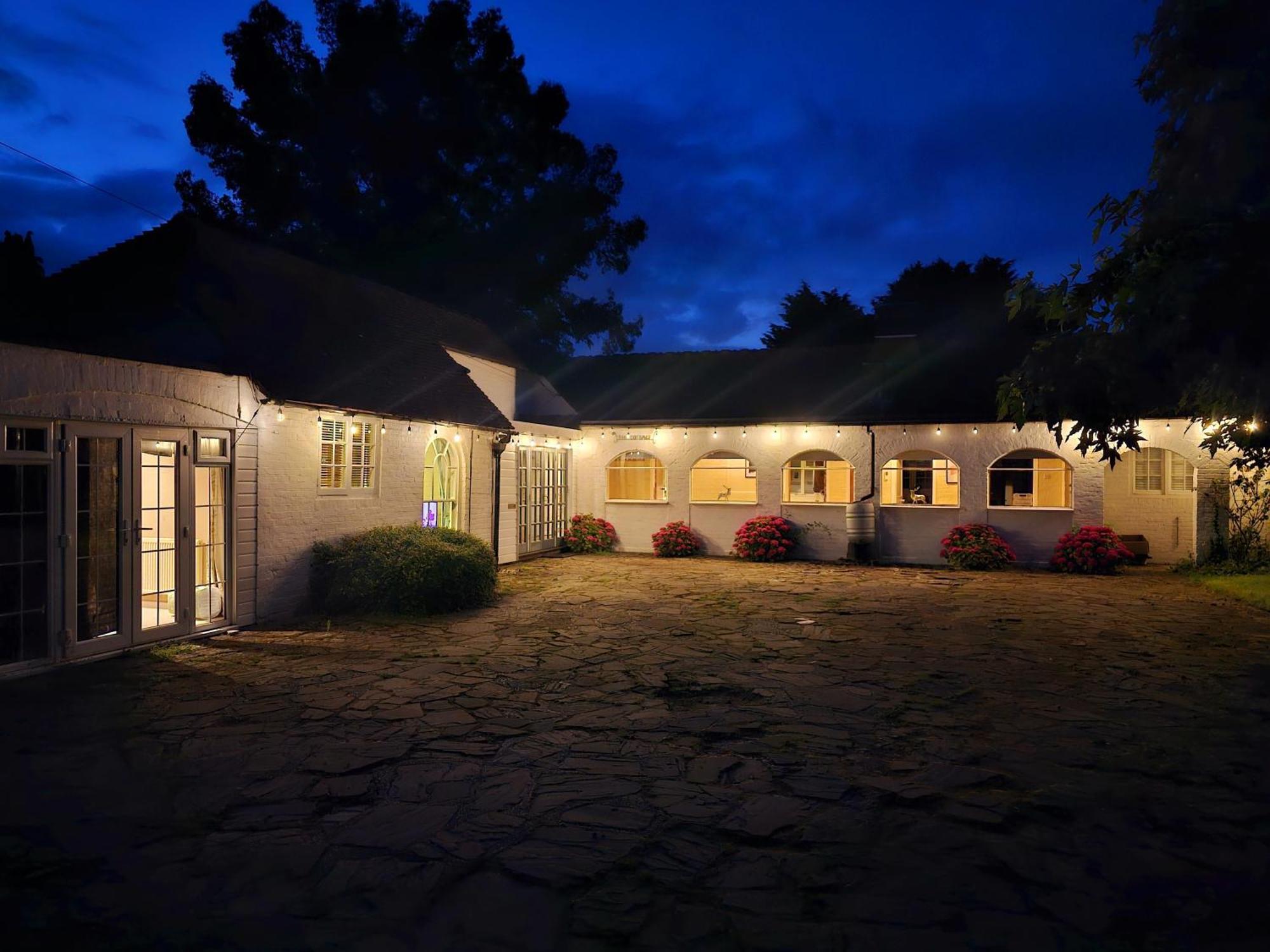 English Farmhouse Cottage Guildford Exterior foto